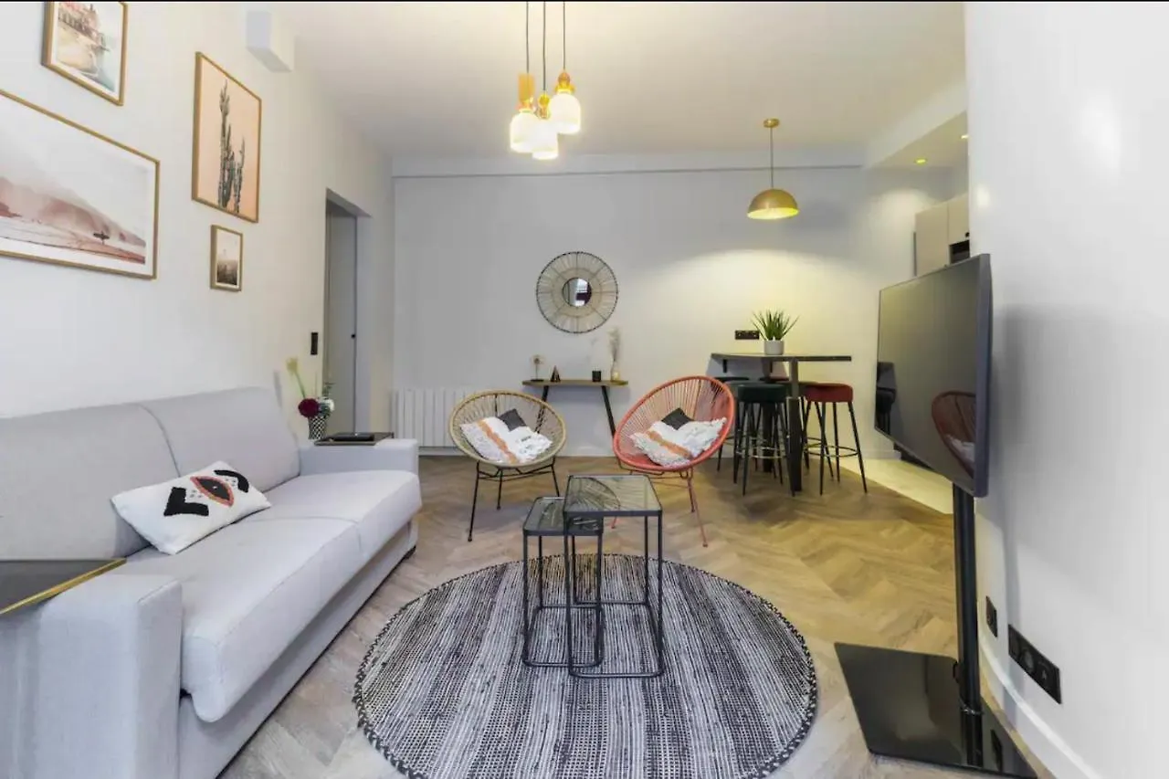 Home Suite Home Opera/Saint Lazare Paryż